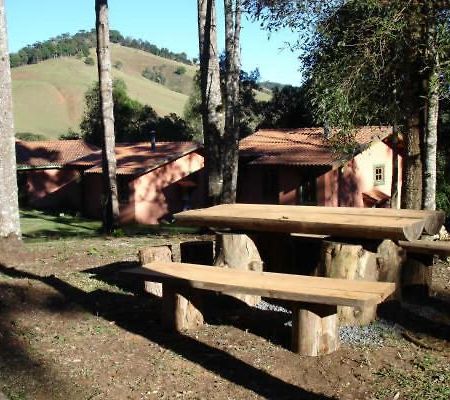 Pousada Tres Orelhas - Goncalves Mg Экстерьер фото